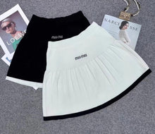 Load image into Gallery viewer, M Skirt Set White - Pearl Boutique