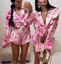 Load image into Gallery viewer, Pink Toile Ruffle Shorts Set - Pearl Boutique