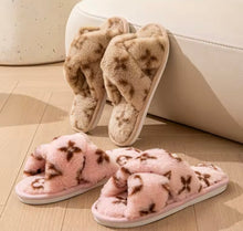 Load image into Gallery viewer, Louis Slippers Pink