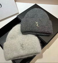 Load image into Gallery viewer, Fashion Beanie