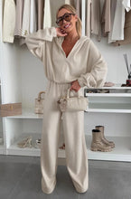 Load image into Gallery viewer, Serena Hooded Set Oatmeal